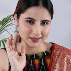 Bewitching Bird Motiff Earrings