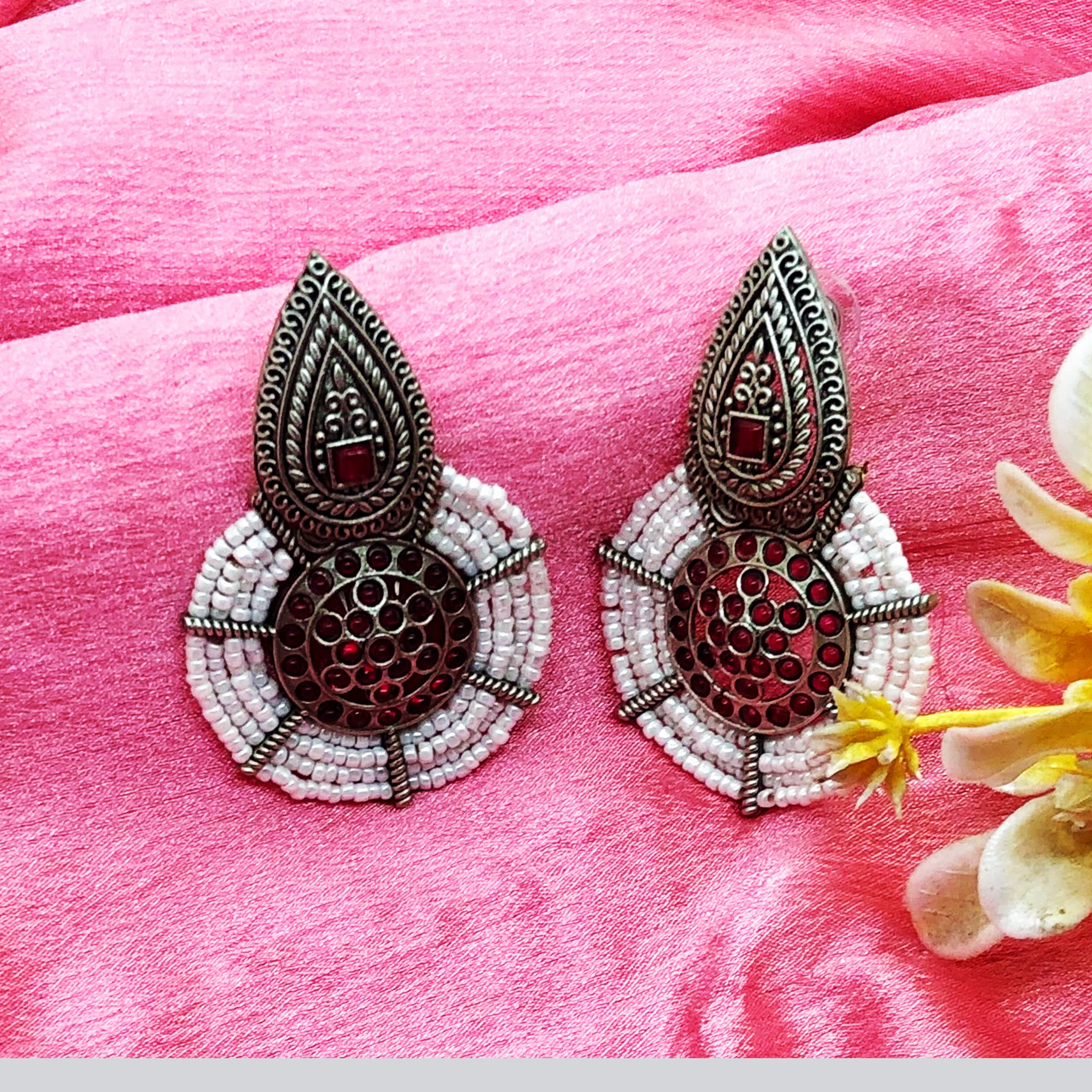 Exquisite Spiderweb Contemporary Studs