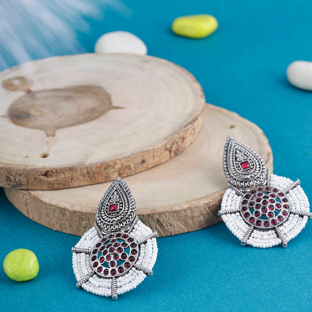 Exquisite Spiderweb Contemporary Studs