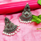 Retro Antique Pearl Beads Danglers