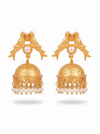 Maira Pearl Jhumka