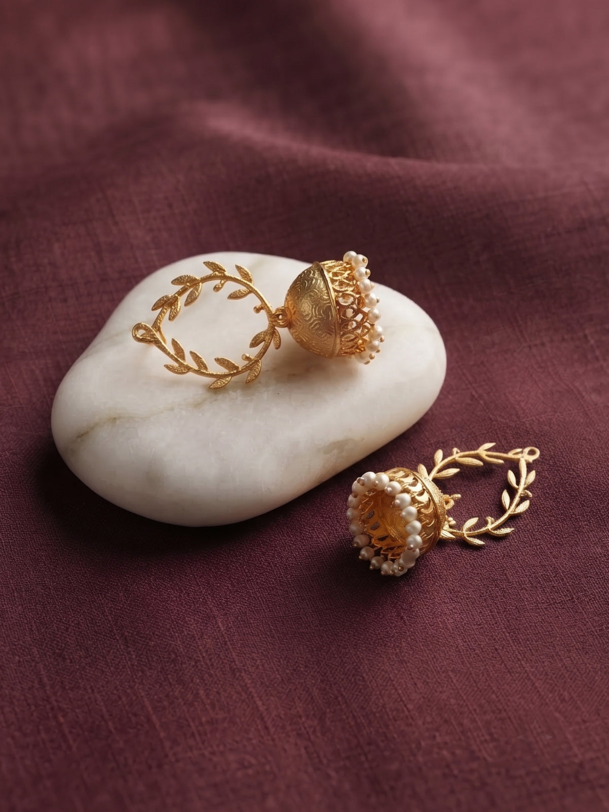 Neeara Vanya Jhumka