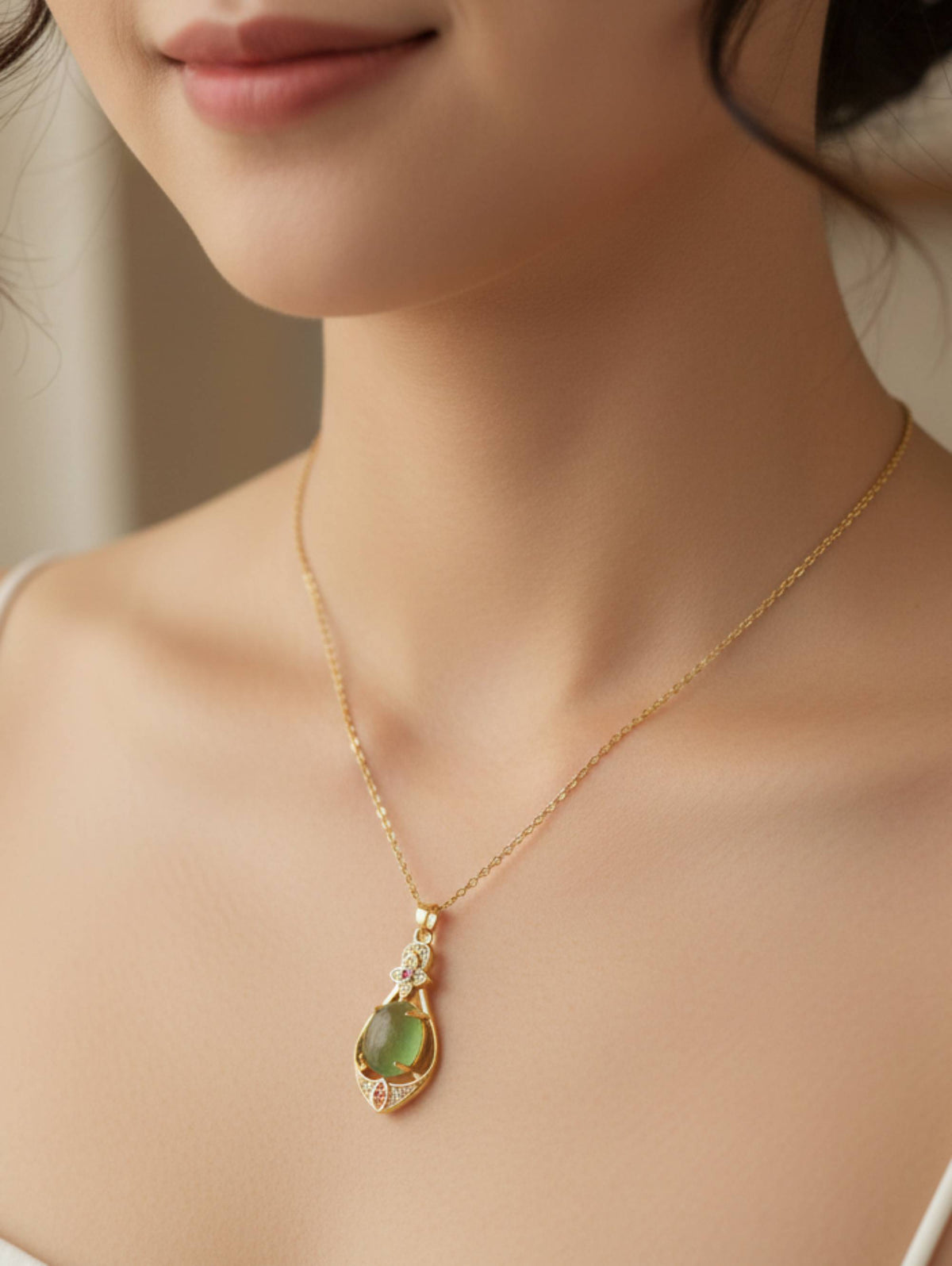 Gilded Emerald Pendant Necklace