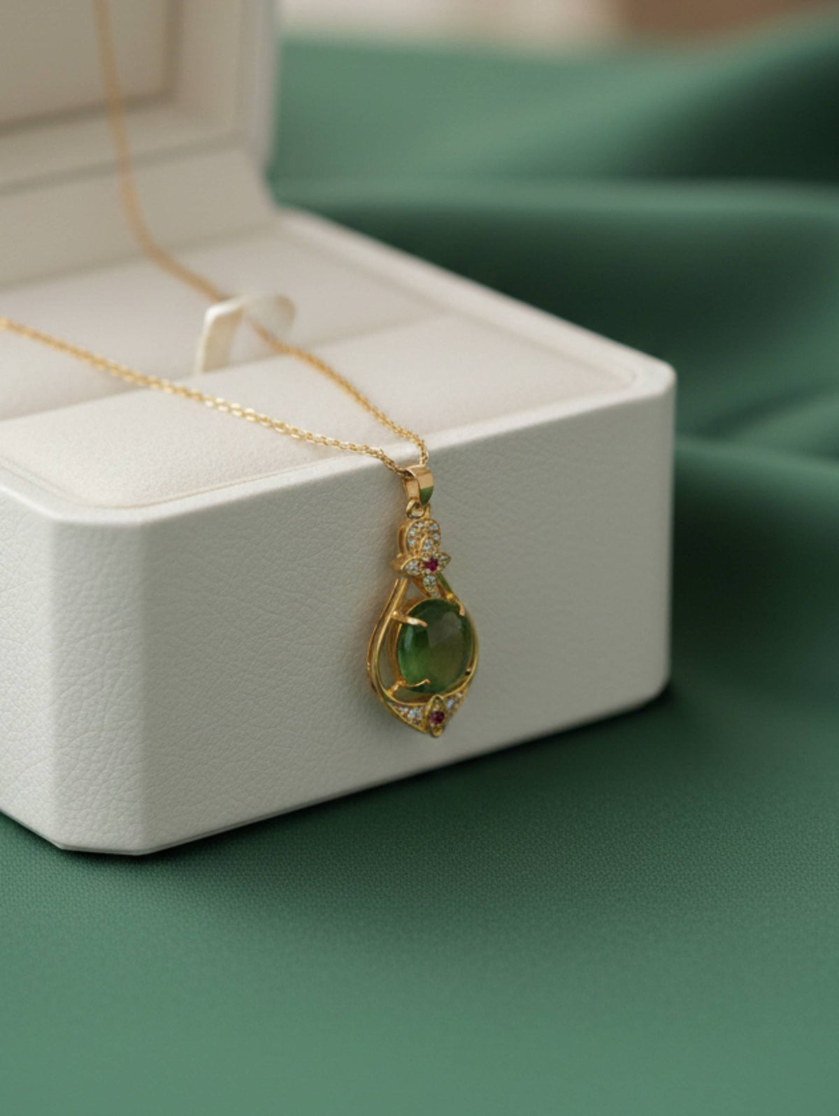 Gilded Emerald Pendant Necklace